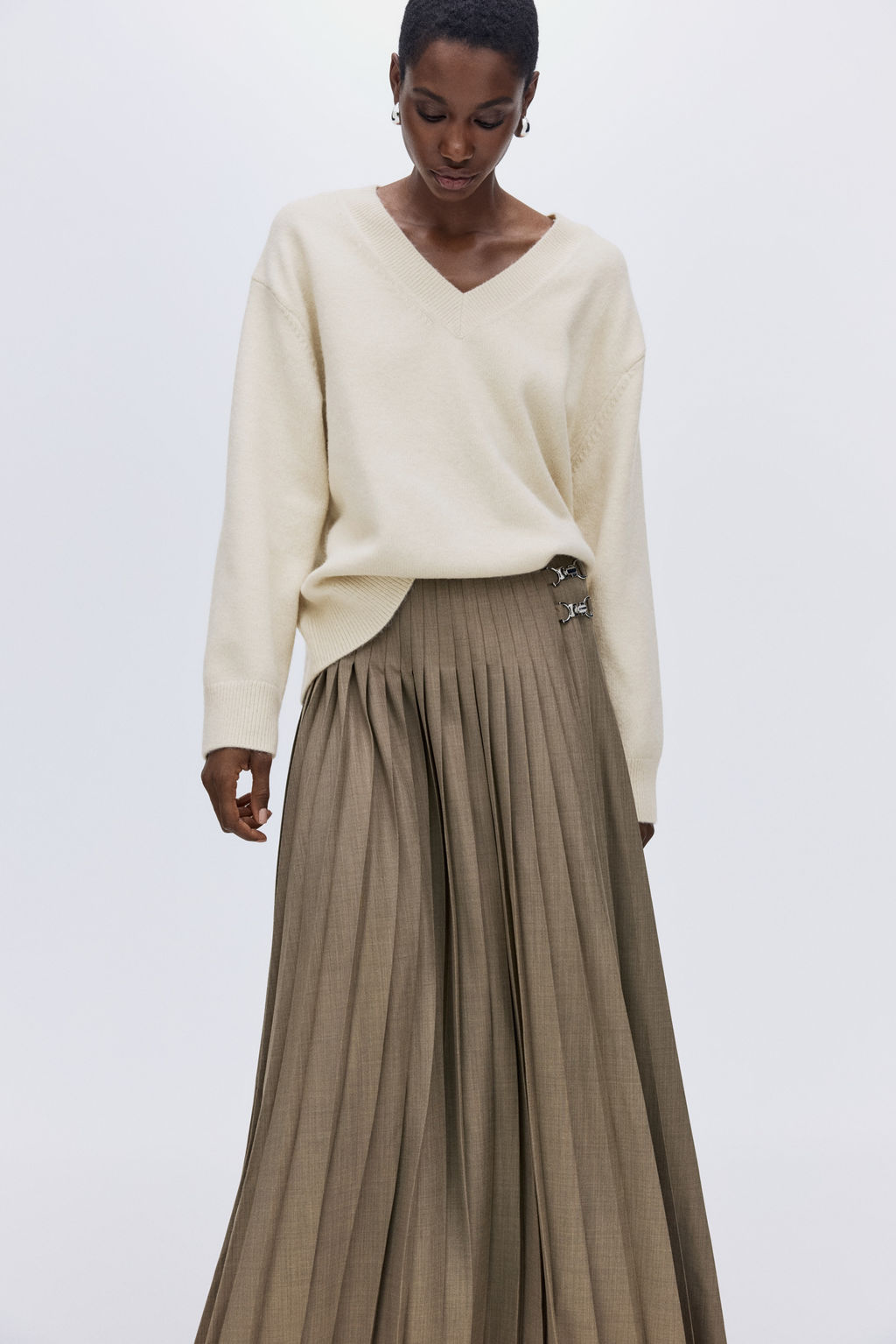 Jersey oversize con cuello de pico - H&m фото 5