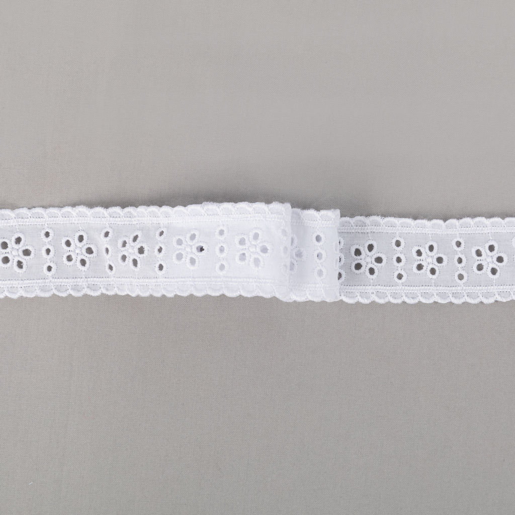 Шитье Gamma 35 мм GYEM-3501 в рулоне 9 м 0.2 м Турция белый