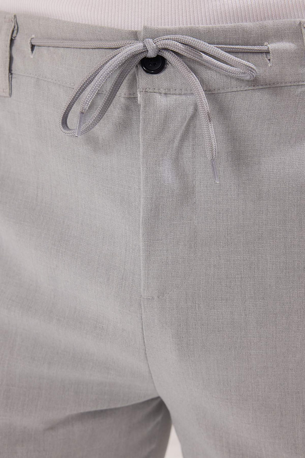 Ac?k Gri Slim Fit Beli Baglama Detayl? Lastikli Kumas Dokuma Pantolon TMNAW25PL00027