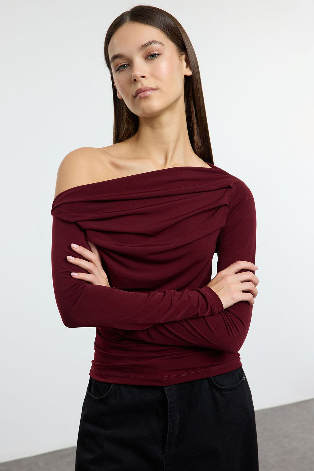 Bordo Buzgu/Drape Detayl? Fitted/Vucuda Oturan Uzun Kollu Esnek Orme Bluz TWOAW25BZ00248