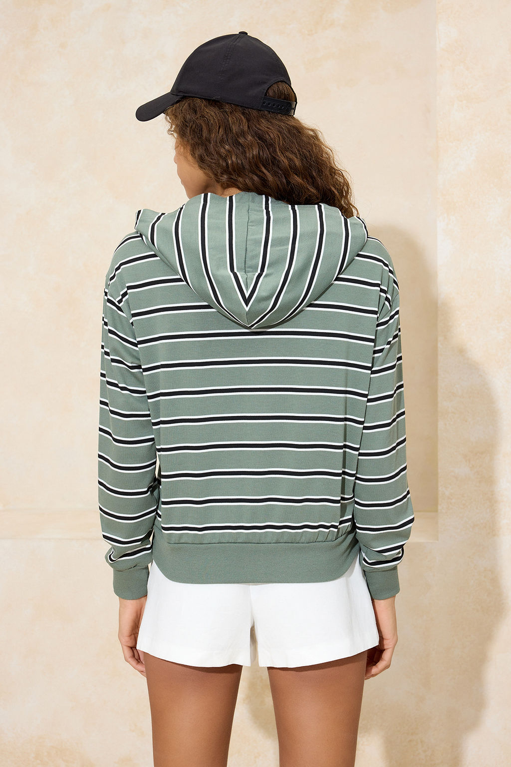 Yesil Cizgili Regular/Normal Kal?p Kapusonlu Fermuarl? Ince Orme Sweatshirt TWOSS26SW00003 - Trendyolmilla фото 6