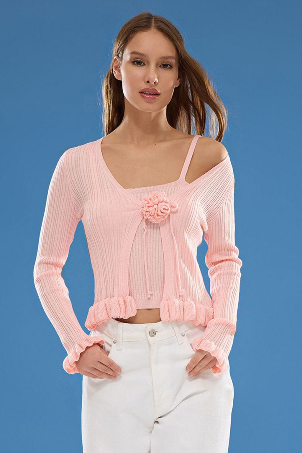 TRENDYOLMILLA Pembe Gullu Etek Ucu F?rf?rl? Triko H?rka TWOSS25HI00002