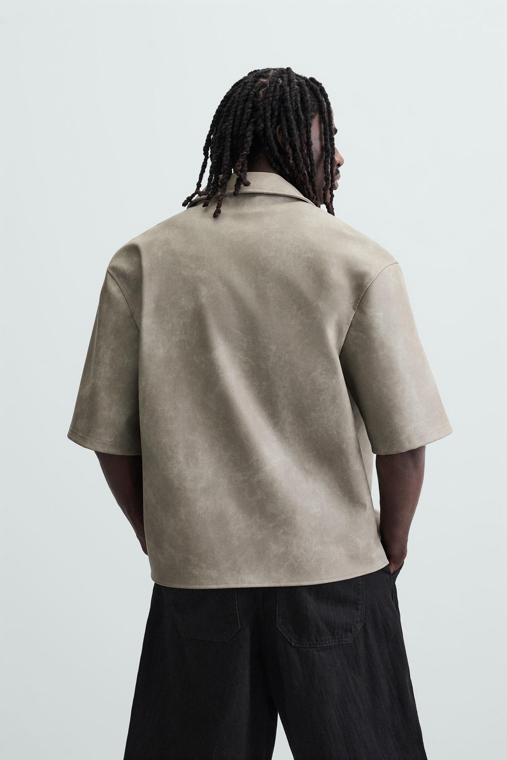 LEATHER EFFECT OVERSHIRT - Zara фото 3