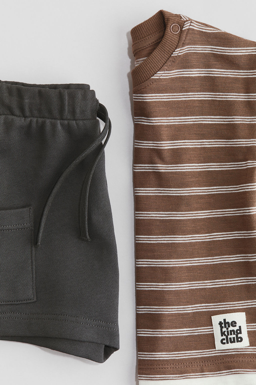 Conjunto de camiseta y pantal?n corto - H&m фото 3
