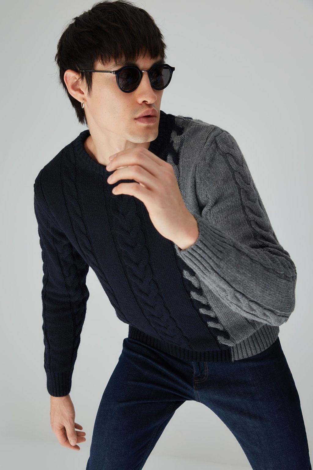 TRENDYOL MAN Limited Edition Antrasit Slim Fit Yunlu Bisiklet Yaka Sac Orgu Triko Kazak TMNAW22KZ2079