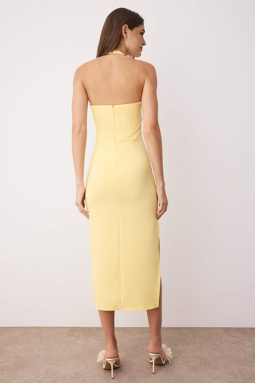 TRENDYOLMILLA Siyah Vucuda Oturan Dokuma Elbise TPRSS24EL00136 фото 33