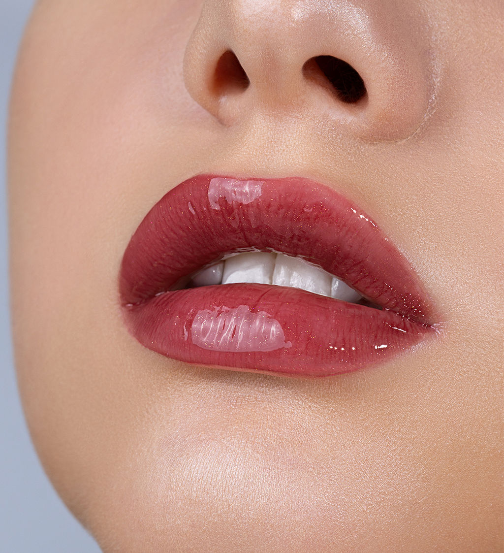 LuxVisage Блеск для губ Glass Shine тон 27 - Golden rose фото 3