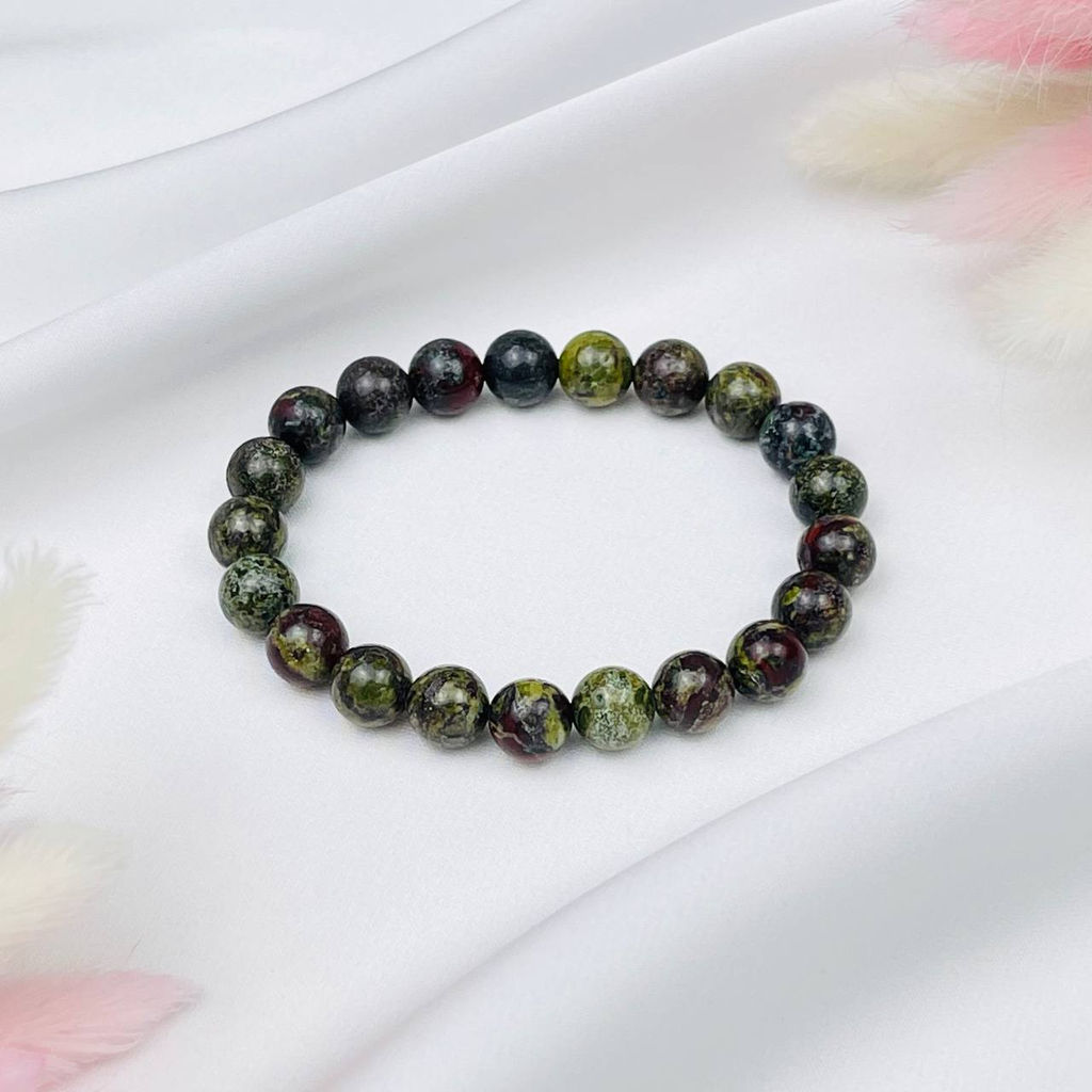 Браслет из зеленой Яшмы (Кровь дракона) 18,5 см