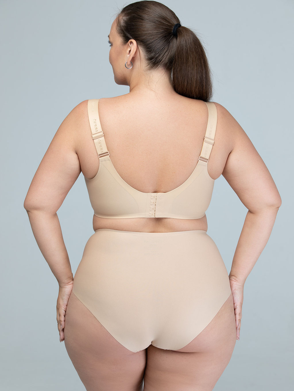 B-39 Бюст женский Опиум - Opium фото 4