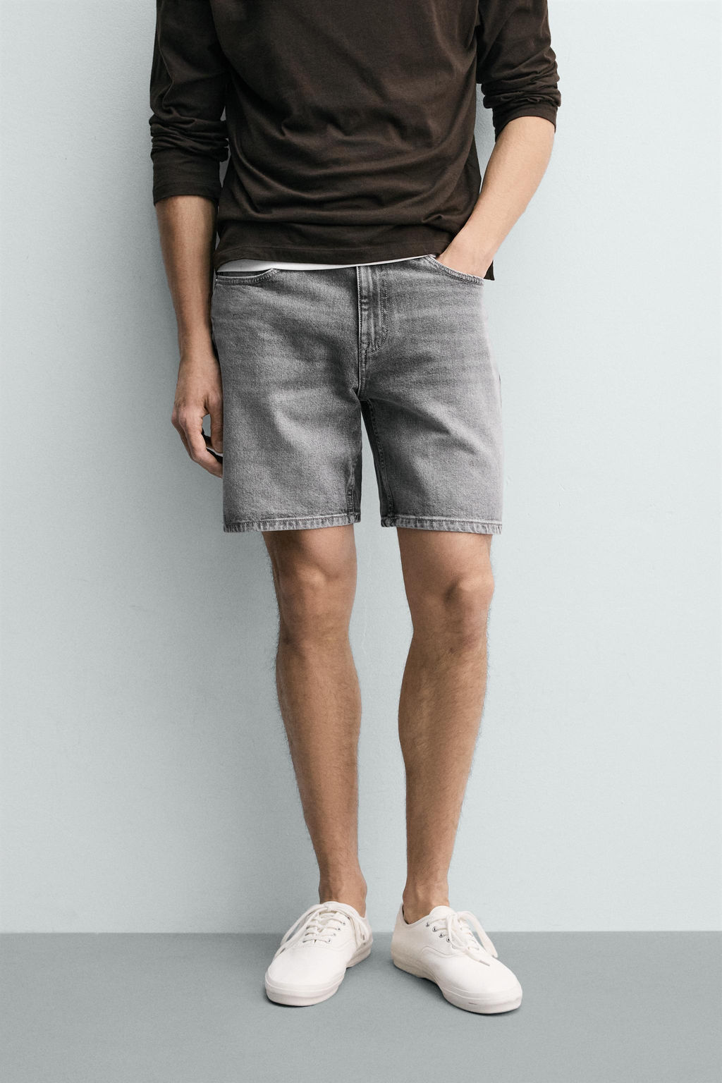 BERMUDA DENIM REGULAR FIT / Gris