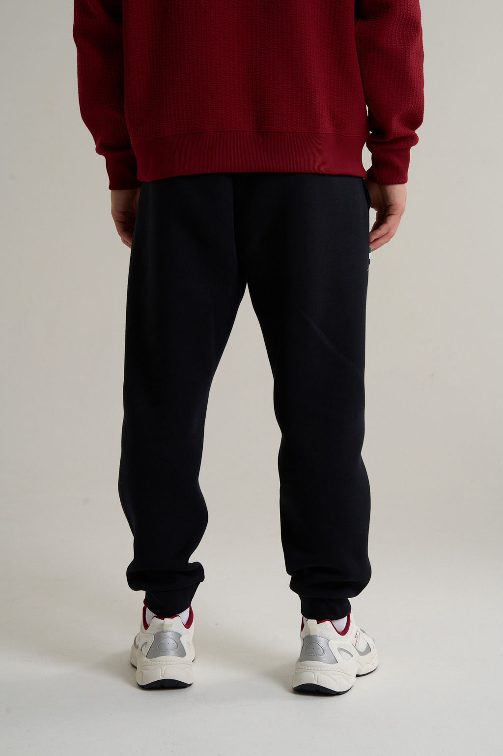 Брюки трикотажные Черный ICONIC Knit Track Pants - Anta фото 5