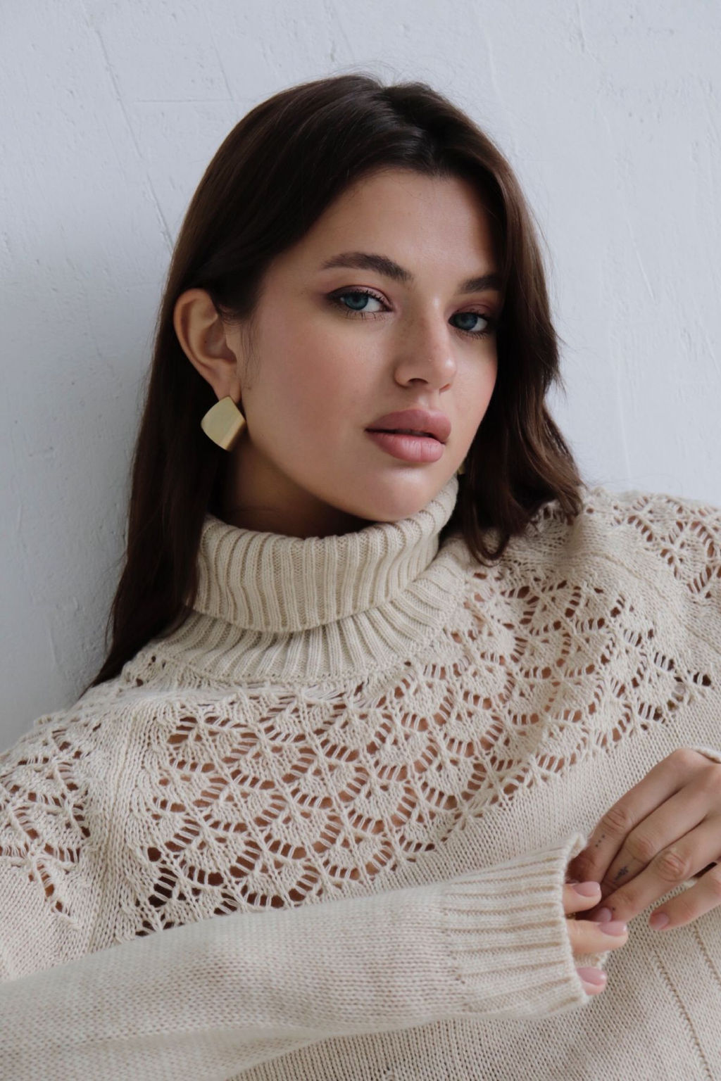 10294 Свитер с ажурной кокеткой бежевый - Martichelli фото 18