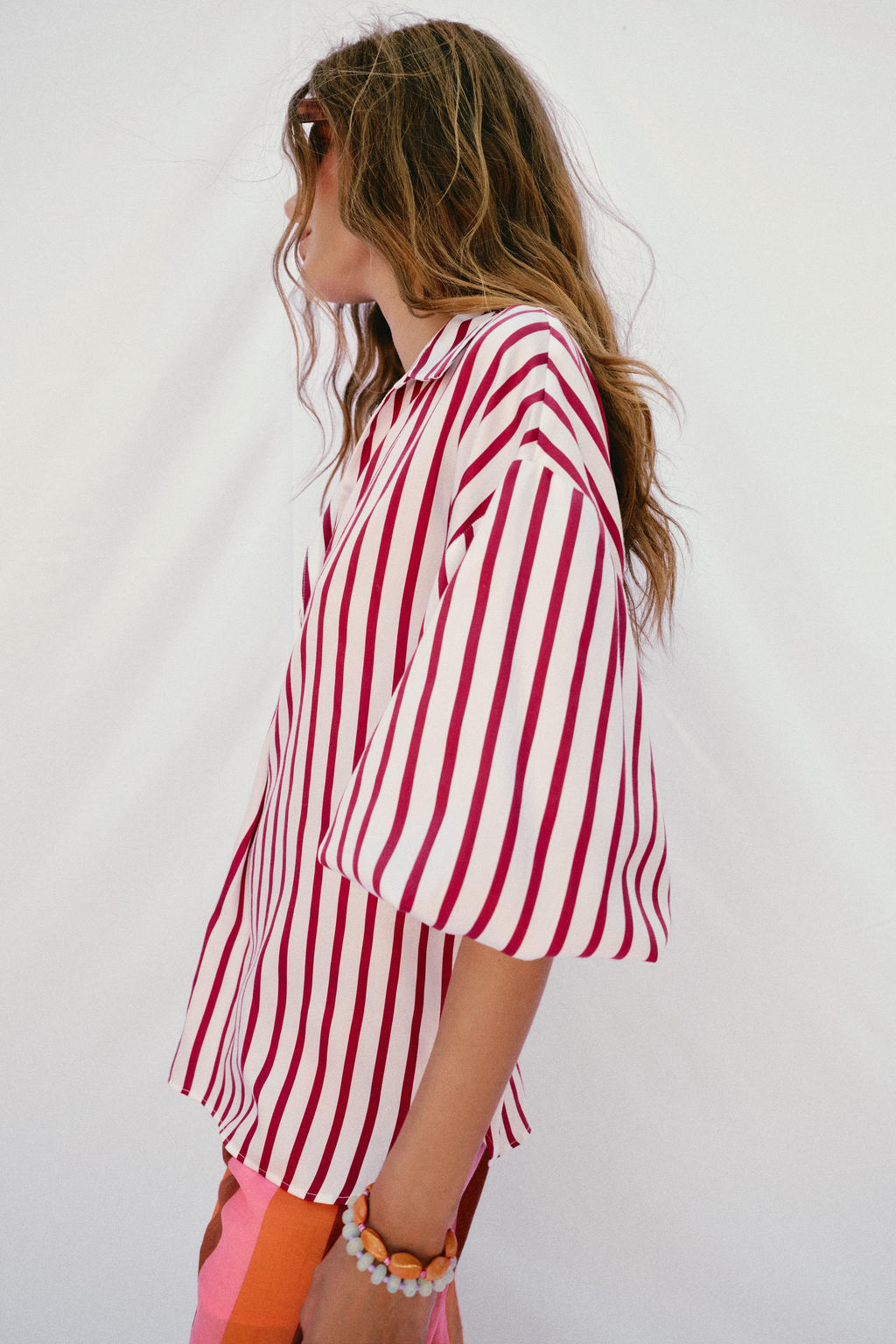 CAMISA RAYAS MANGA ABULLONADA / Rojo / Blanco