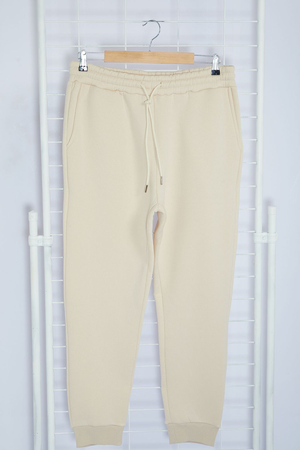 TRENDYOL MAN Gri Regular/Normal Kesim Ici Polar/S?cak Tutan Pacas? Lastikli Esofman Alt? TMNAW21EA0264 - Trendyolmilla фото 6