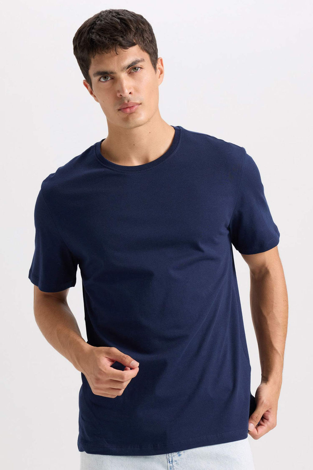 New Regular Fit Bisiklet Yaka Basic Duz K?sa Kollu Tisort - Defacto фото 3