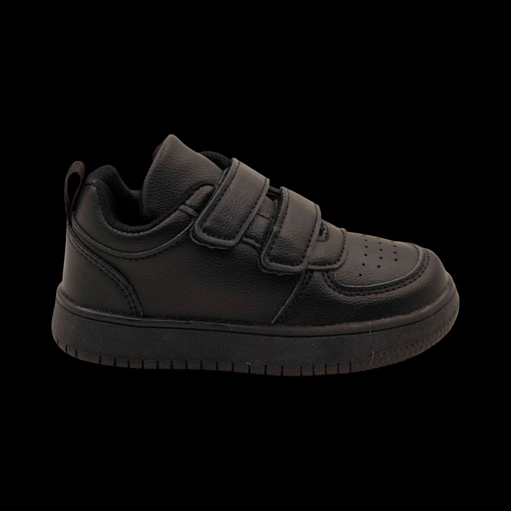 Кроссовки В82-21 черные