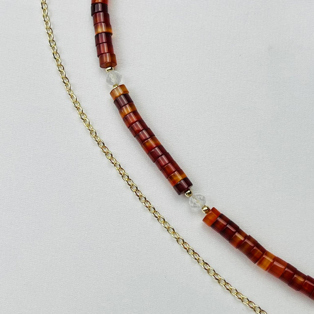 Колье из Сердолика и Лунного камня с подвеской