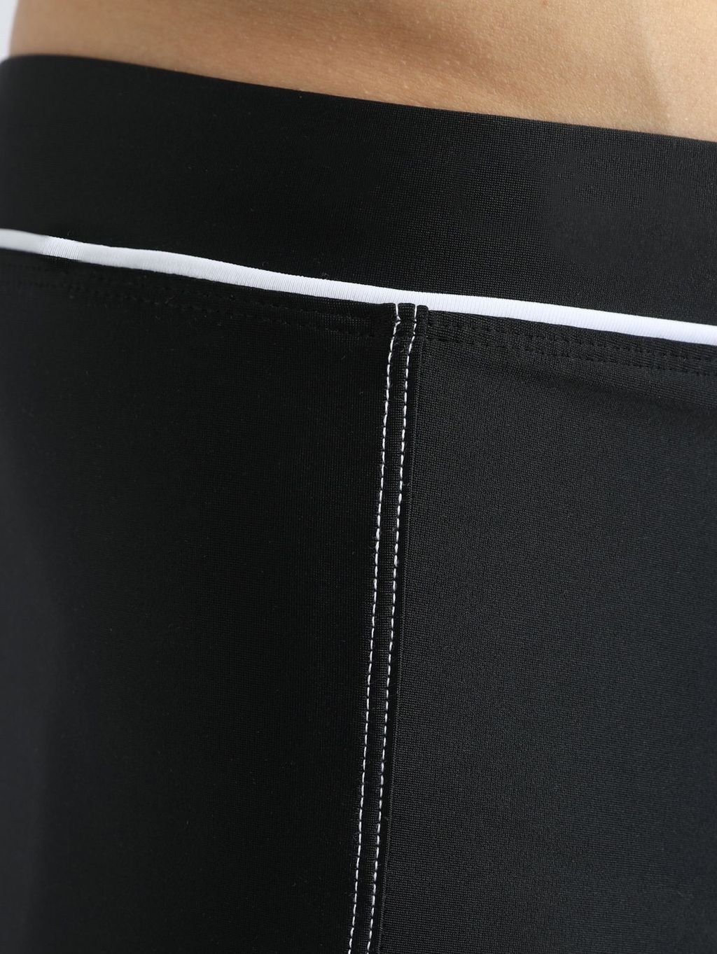 Плавки Sw.04M черный / белый