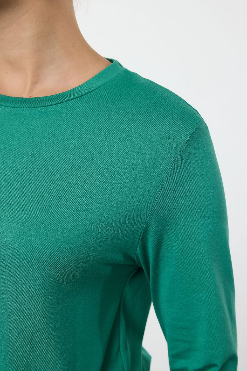 Zumrut Yesili Soft Touch Yumusak Kumasl? Fitted/Vucuda Oturan Esnek Mini Orme Elbise TWOAW25EL00210 - Trendyolmilla фото 4