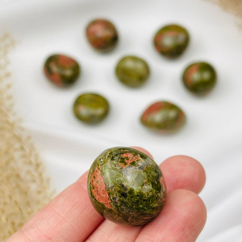 Галтовка из Унакита