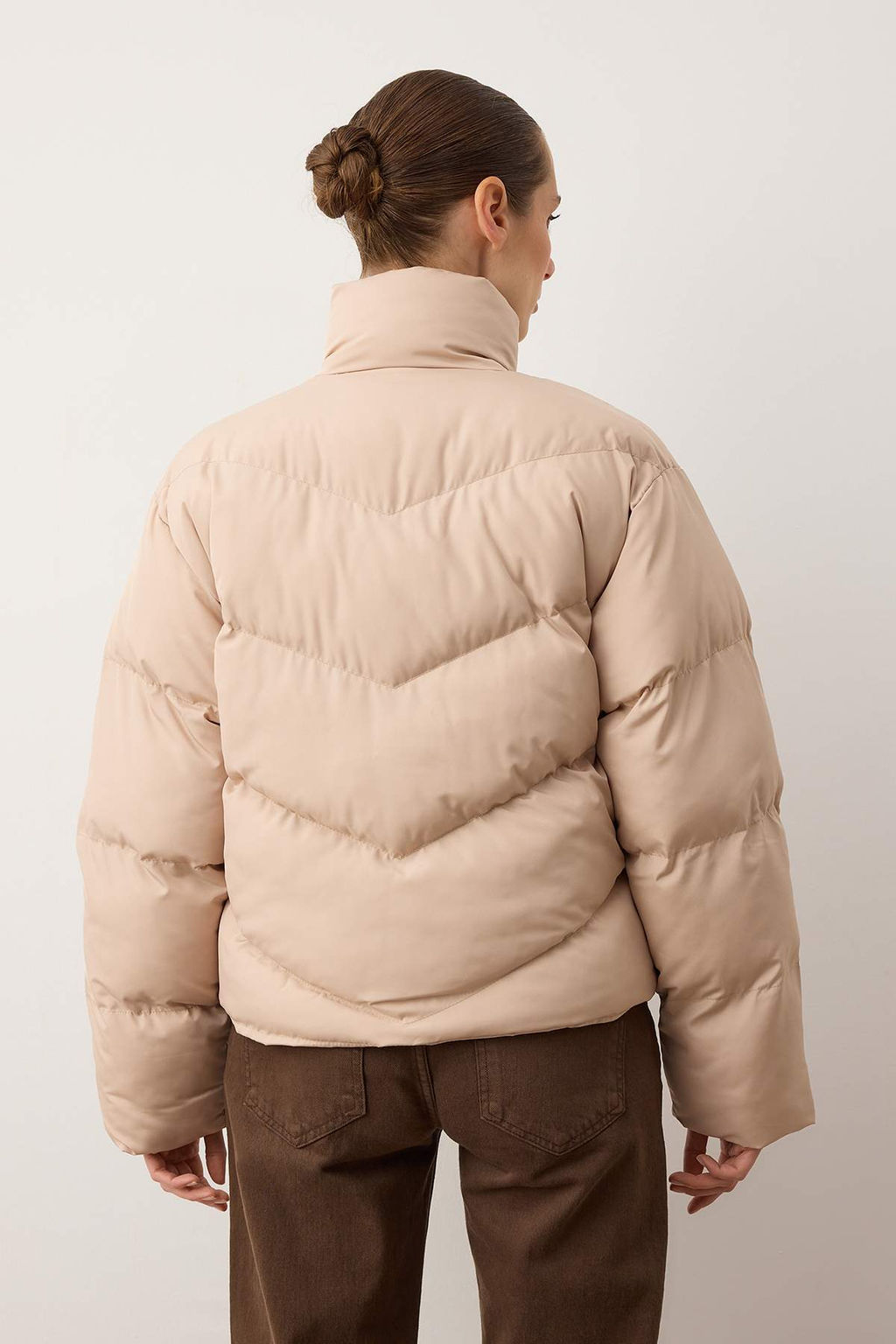 TRENDYOLMILLA Siyah Regular Su Itici Sisme Mont TWOAW24MO00048  фото 64