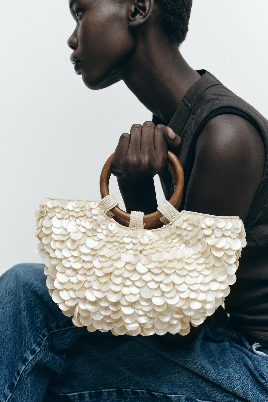 PEARLESCENT APPLIQU_ BAG