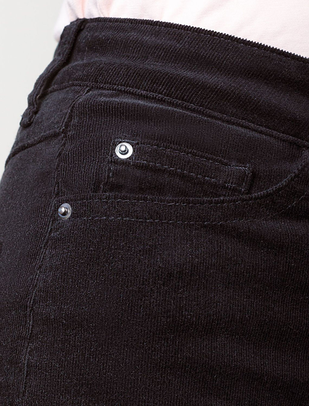 D24.283 Брюки женские черный