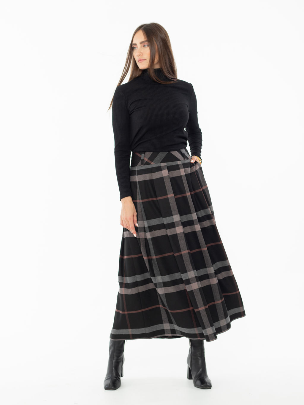 юбка, расклешенная от пояса к низу, с обтачным поясом на шлевках - Трика фото 3