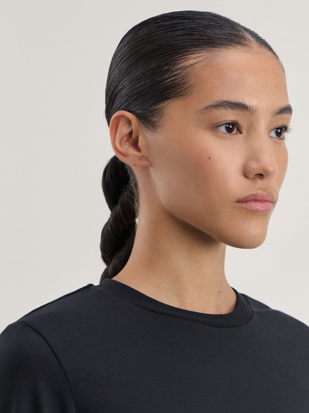 Однотонный базовый лонгслив из хлопка / Zarina  фото 6