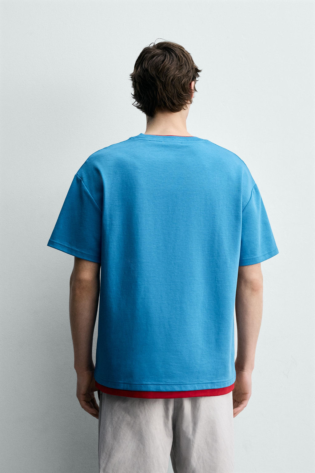 CAMISETA ACABADOS DOBLES CONTRASTE / Azul