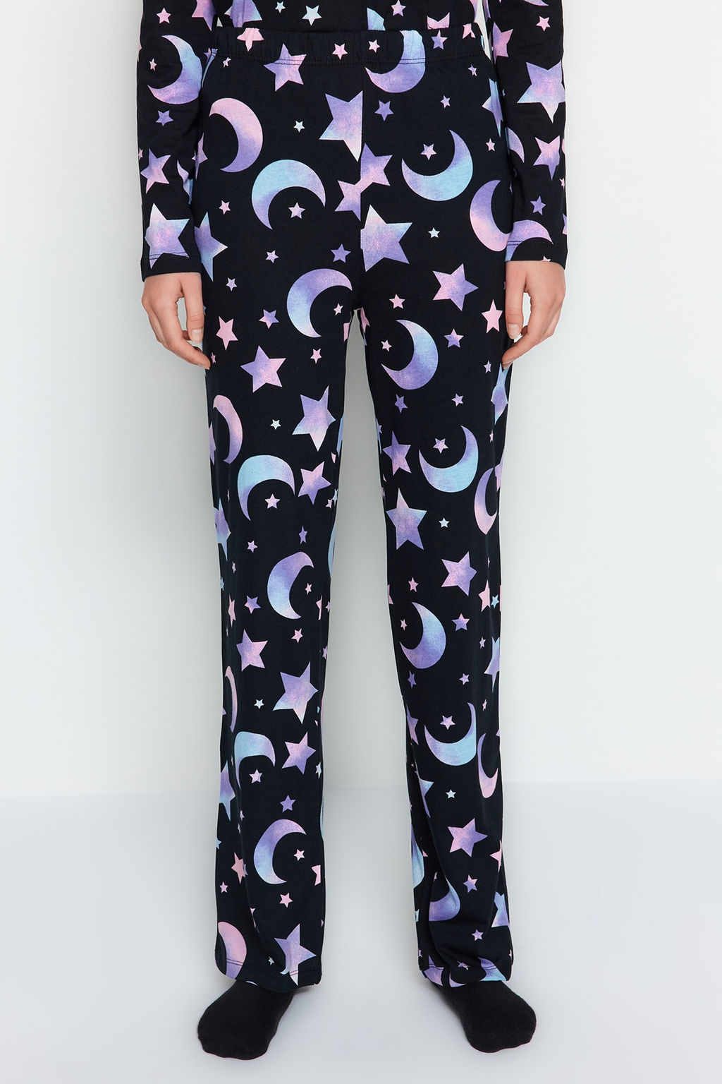 Trendyolmilla Siyah %100 Pamuklu Galaksi Desenli Gomlek-Pantolon Pijama Tak?m? THMAW24PT00109 фото 7