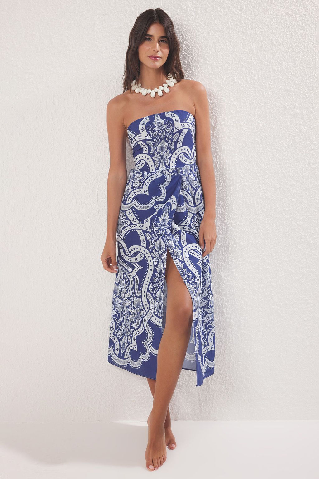 Trendyolmilla Cini Desenli Straplez Maxi Dokuma %100 Pamuk Plaj Elbisesi TBESS25EL00093 фото 7