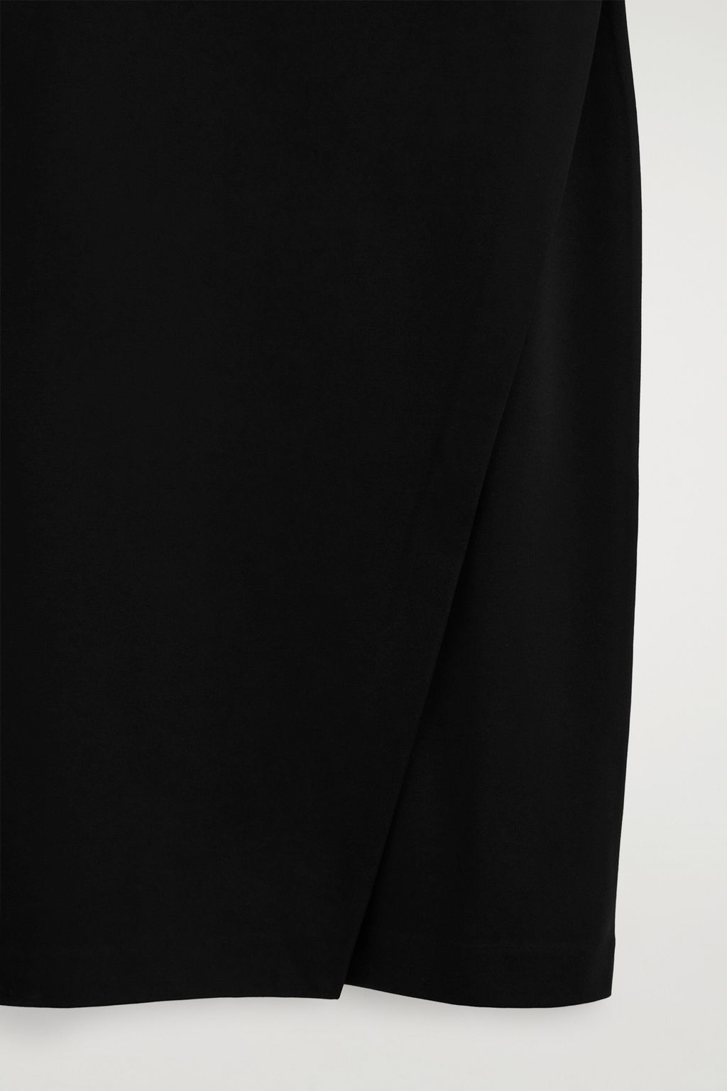 VESTIDO MIDI CRUZADO CON CUELLO DE PICO - H&m фото 4