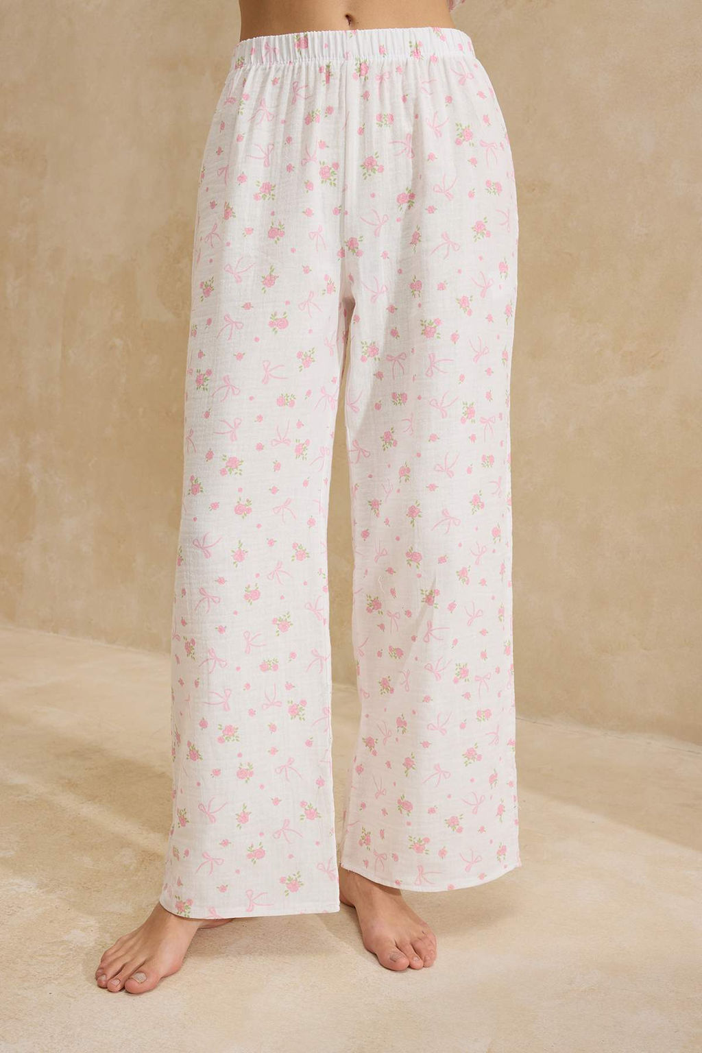 Beyaz-Cok Renkli Bask?l? Muslin Dokuma Pijama Tak?m? THMSS26PT00005 - Trendyolmilla фото 3