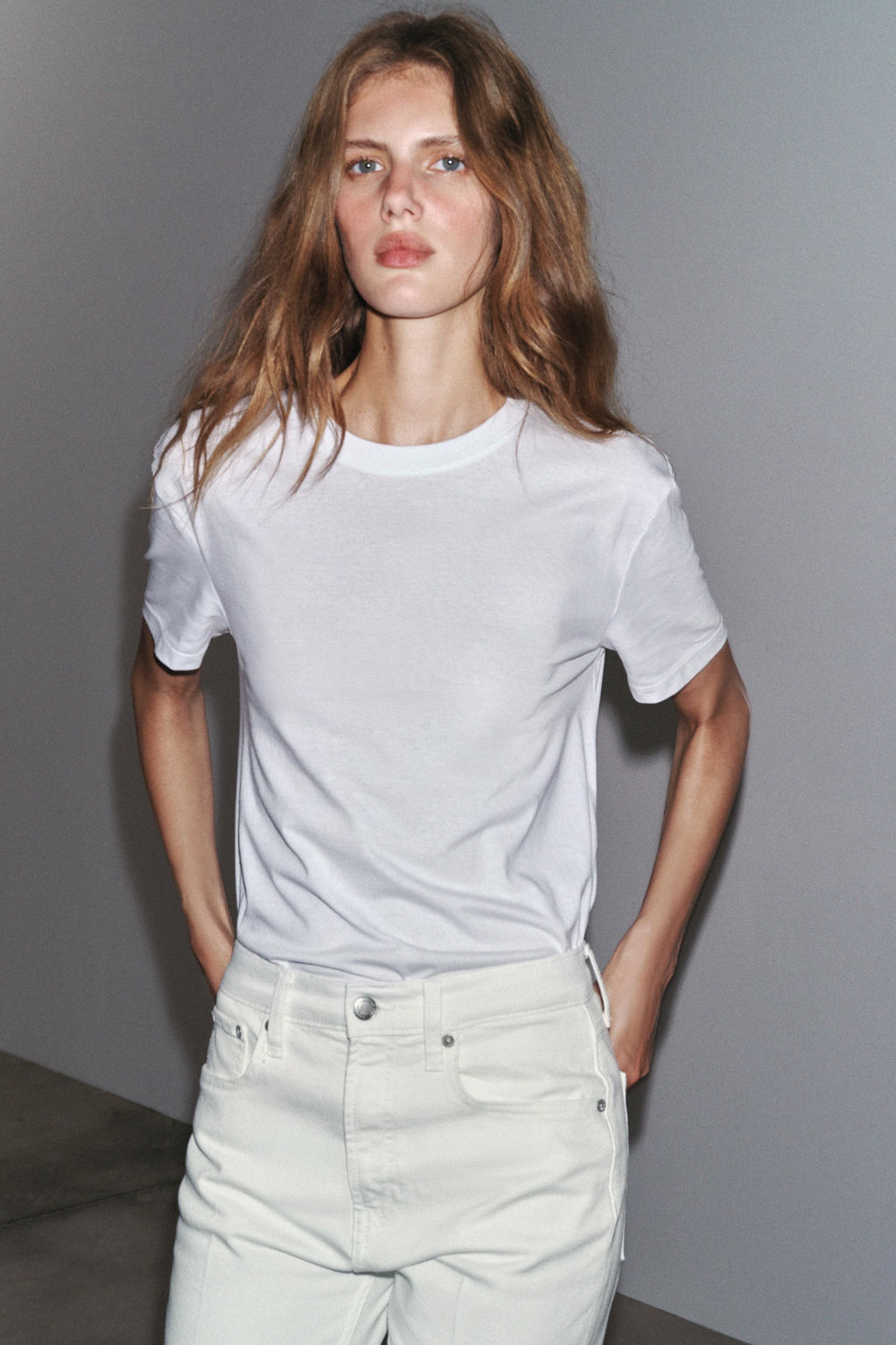 BASIC COTTON T-SHIRT - Zara фото 33