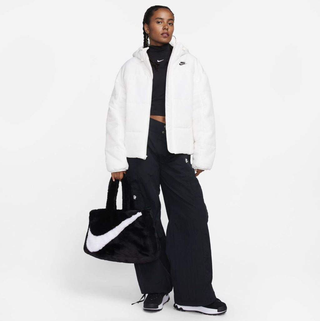 Пуховик женский