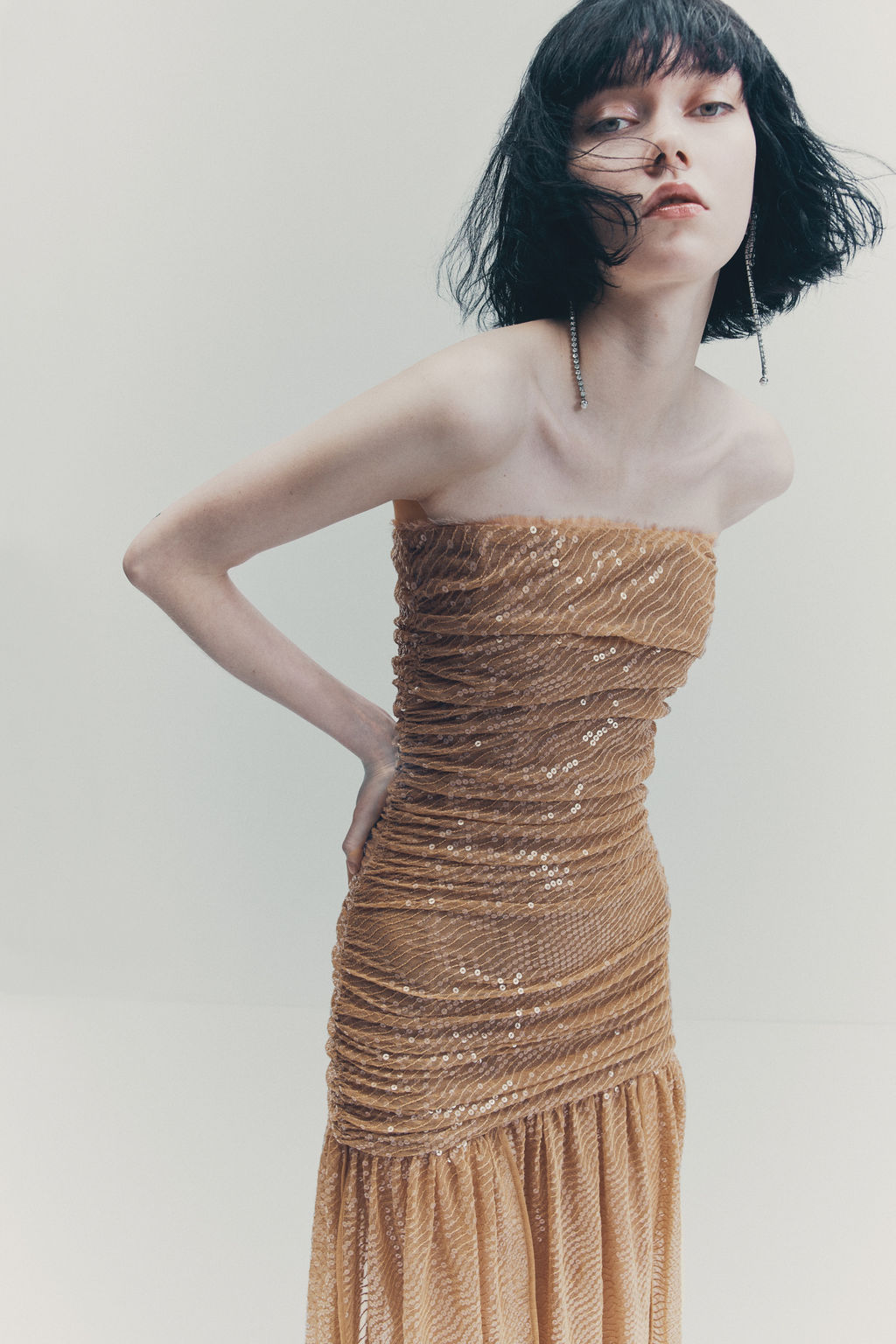 Vestido de noche con lentejuelas - H&m фото 5