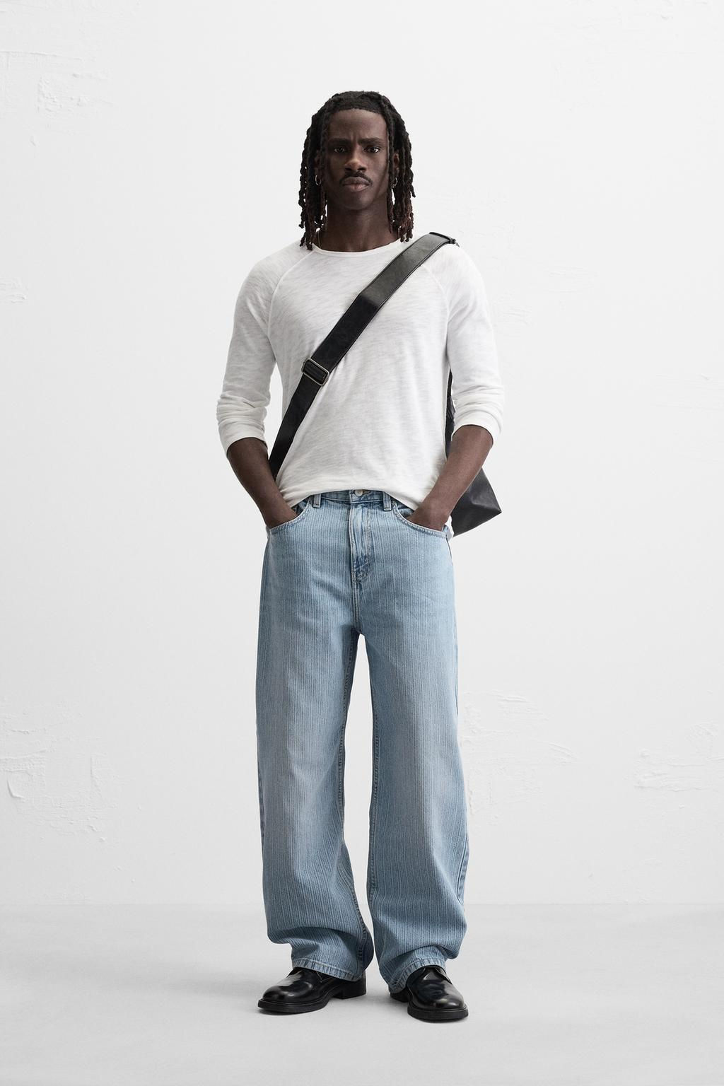 STRUCTURED RELAXED FIT JEANS