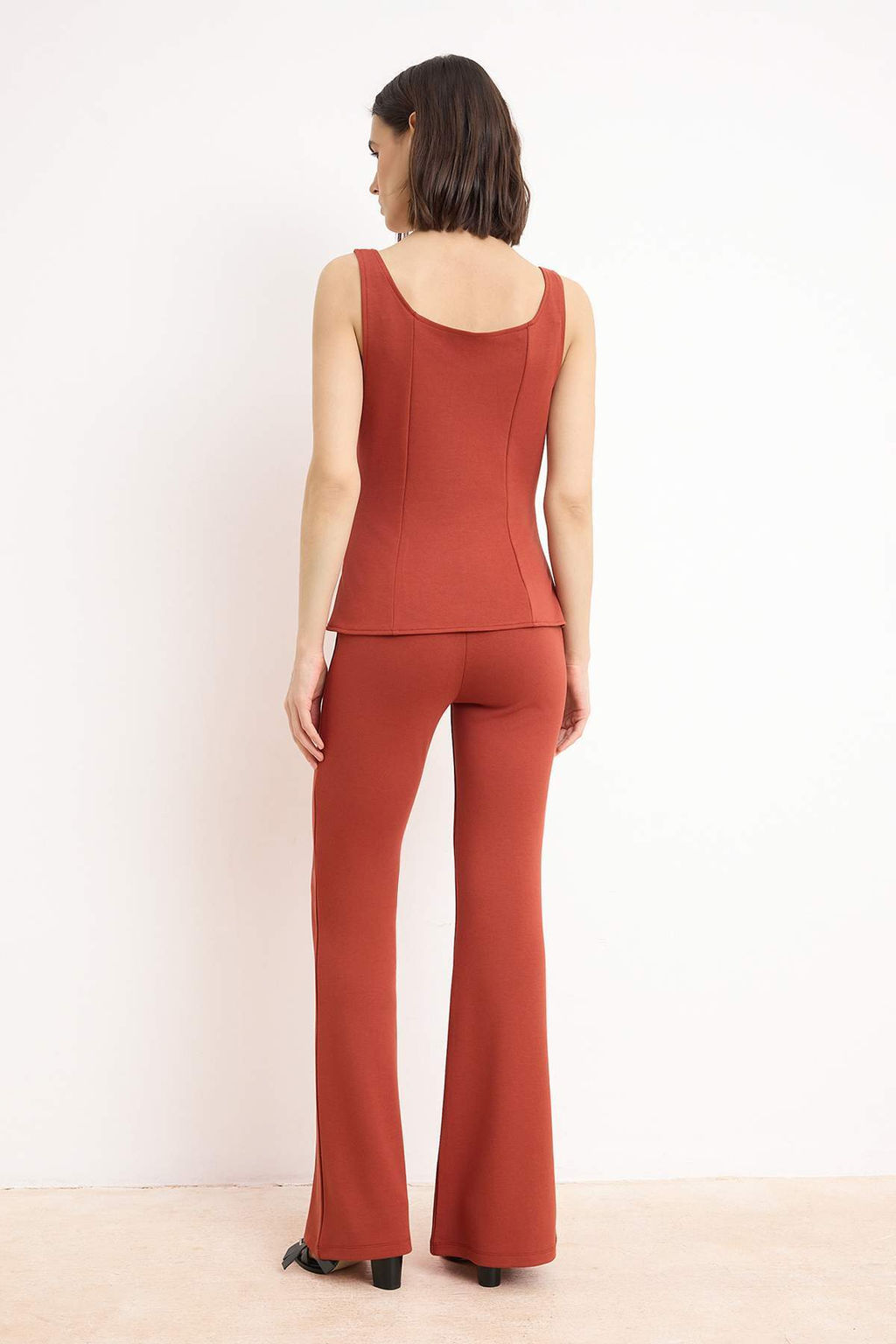 Siyah Fitted/Vucuda Oturan Kal?n Ask?l? Kolsuz Interlok Orme Alt-Ust Tak?m TWOSS26AU00088 - Trendyolmilla фото 8