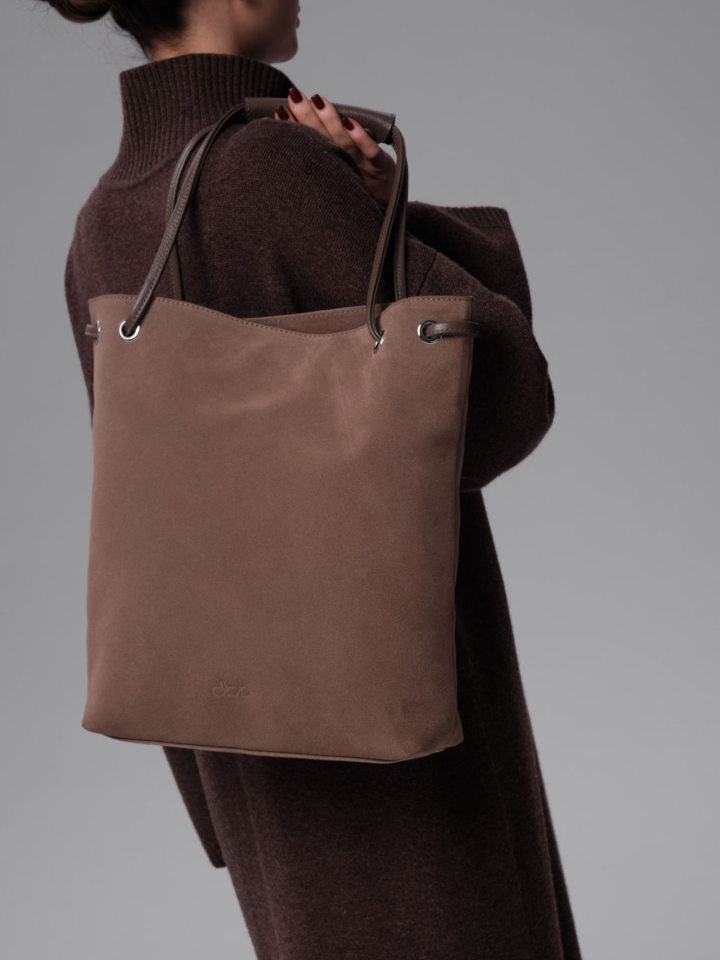 Замшевая сумка Ann DBR 31228 серо-коричневый  фото 3