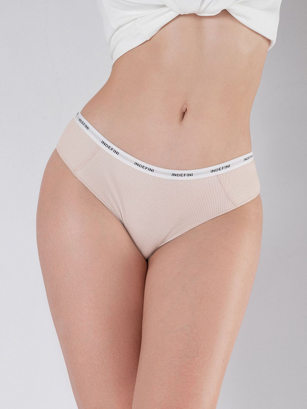 Женские трусы-танга Indefini (Арт.4064LUF)