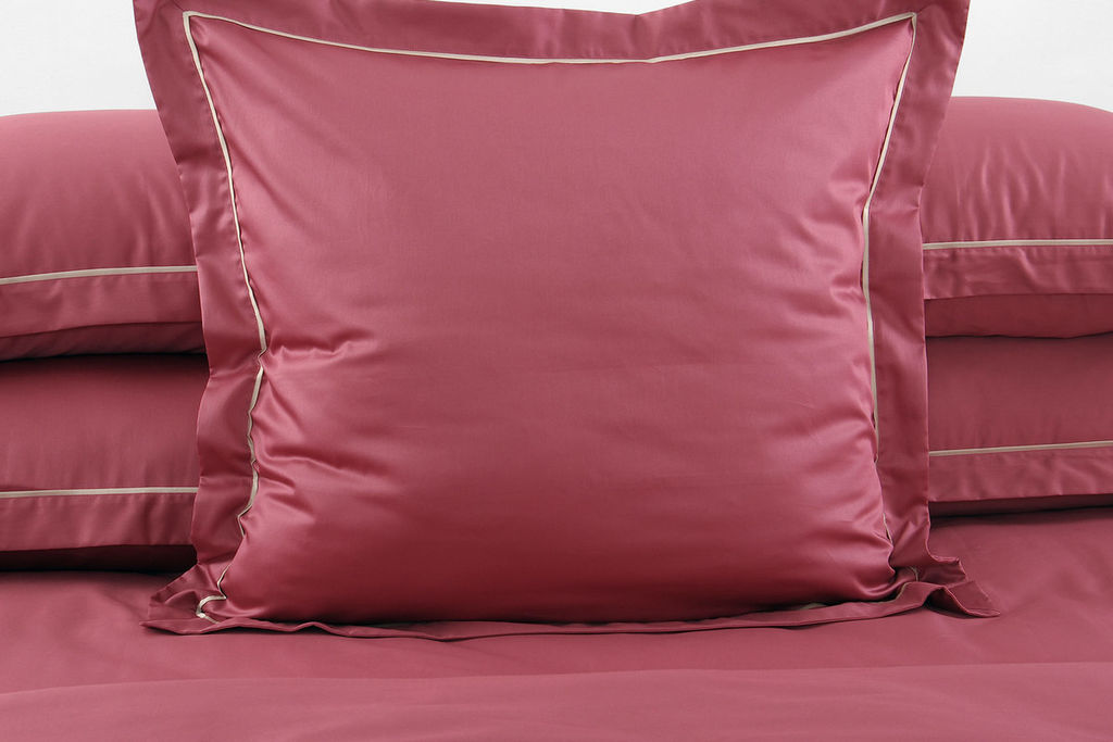 КПБ Радость, Сатин