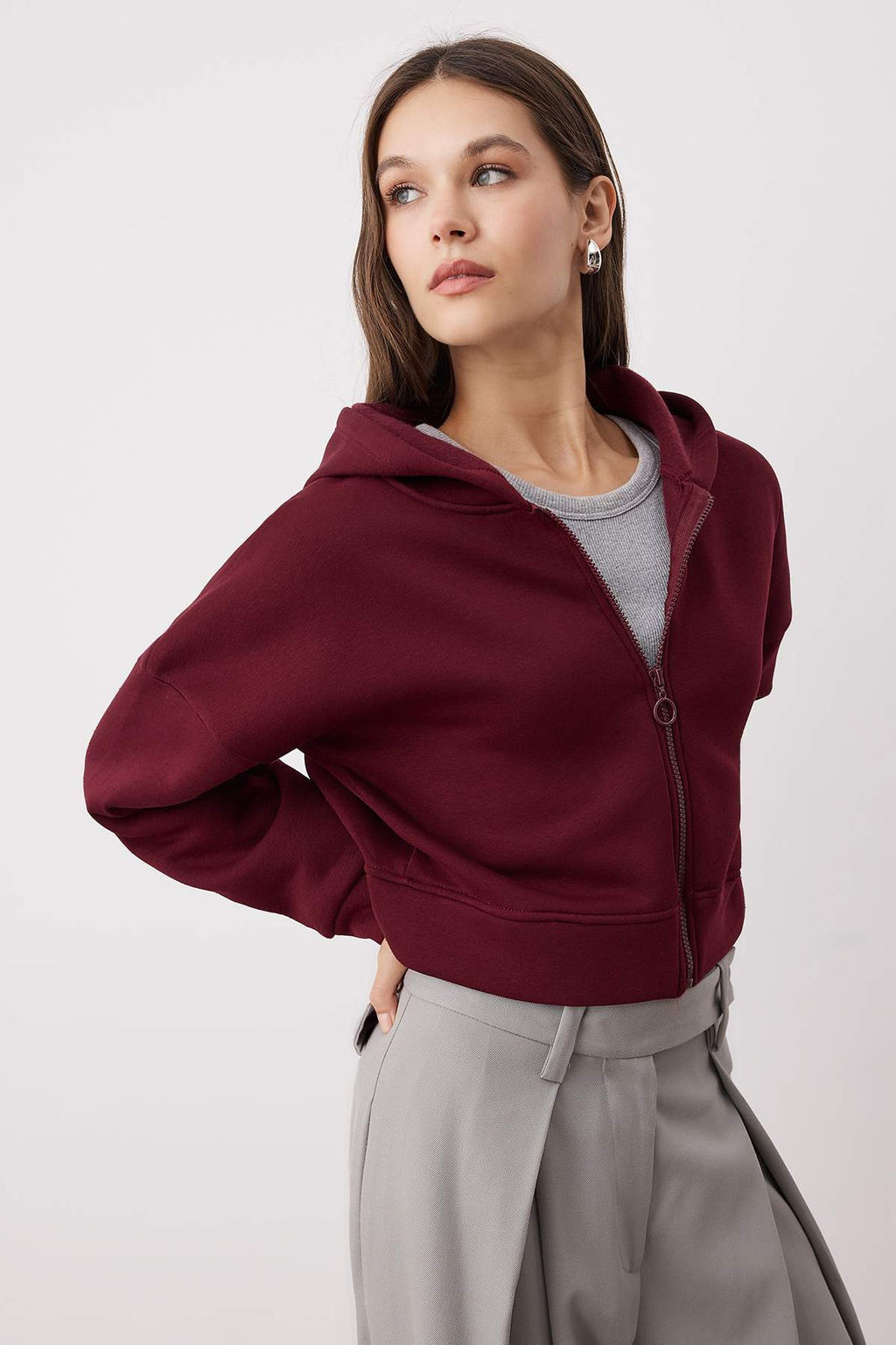 Bordo Fermuarl? Kapusonlu Rahat Kesim Crop Kal?n Ici Polarl? Orme Sweatshirt TWOAW20SW0660