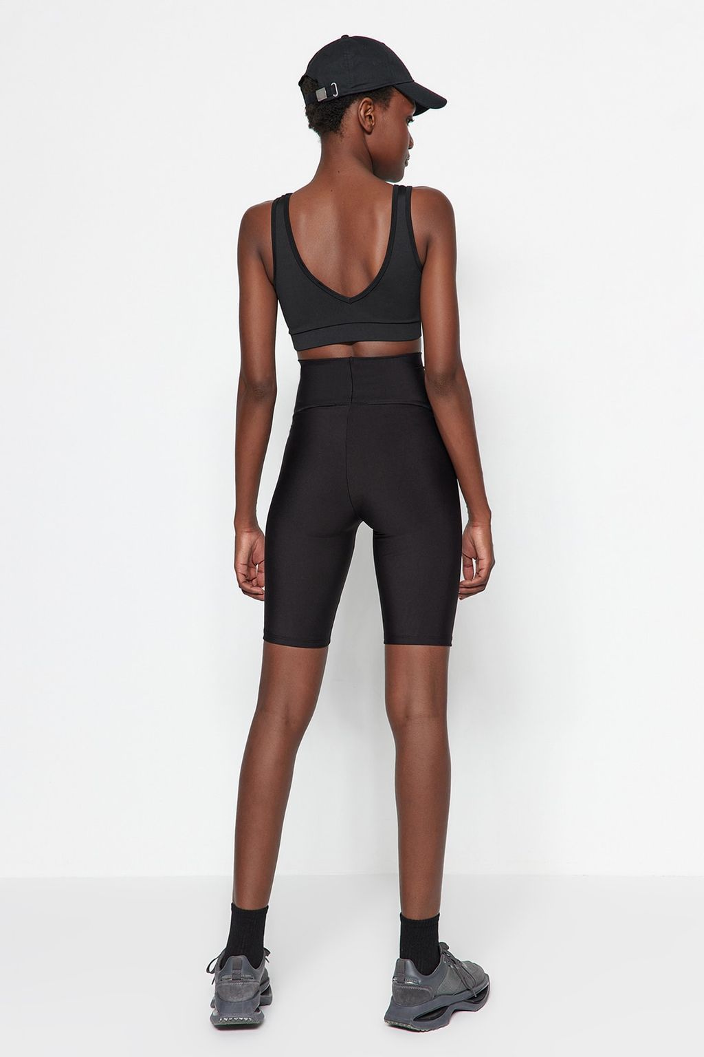 TRENDYOLMILLA Siyah Toparlay?c? Orme Spor Biker/Bisikletci/K?sa Tayt THMSS23TY00021 фото 13
