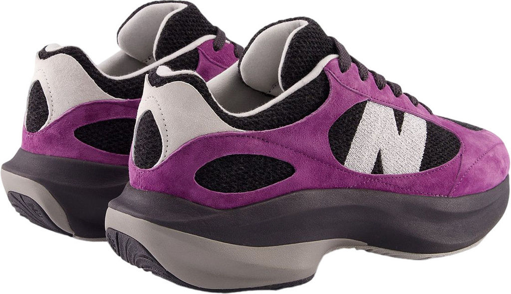 Кроссовки взрослые