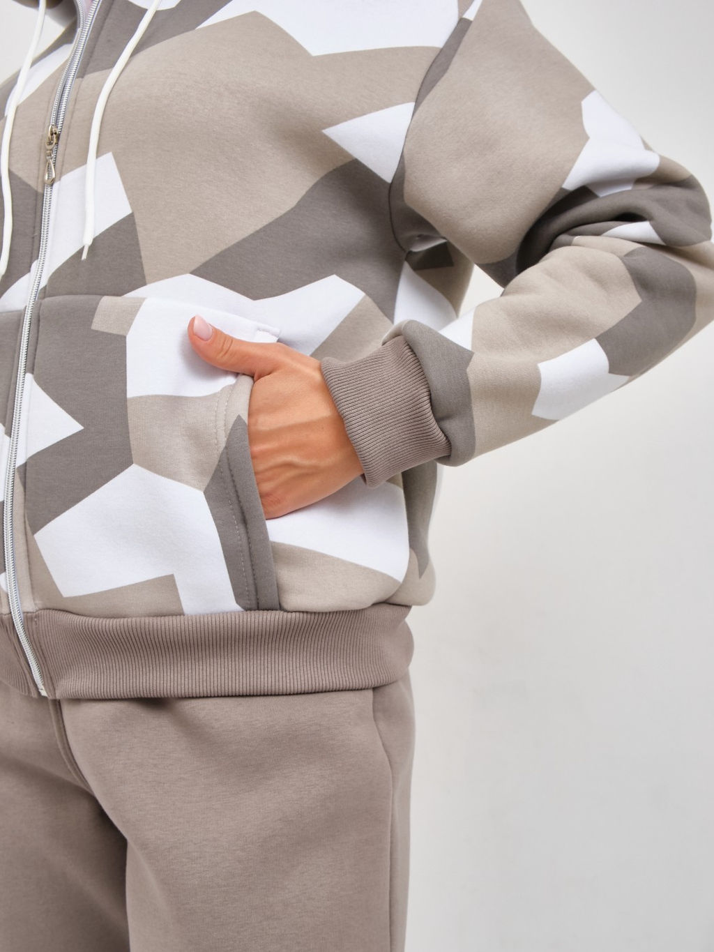 Костюм женский Дюна набивка начёс олива