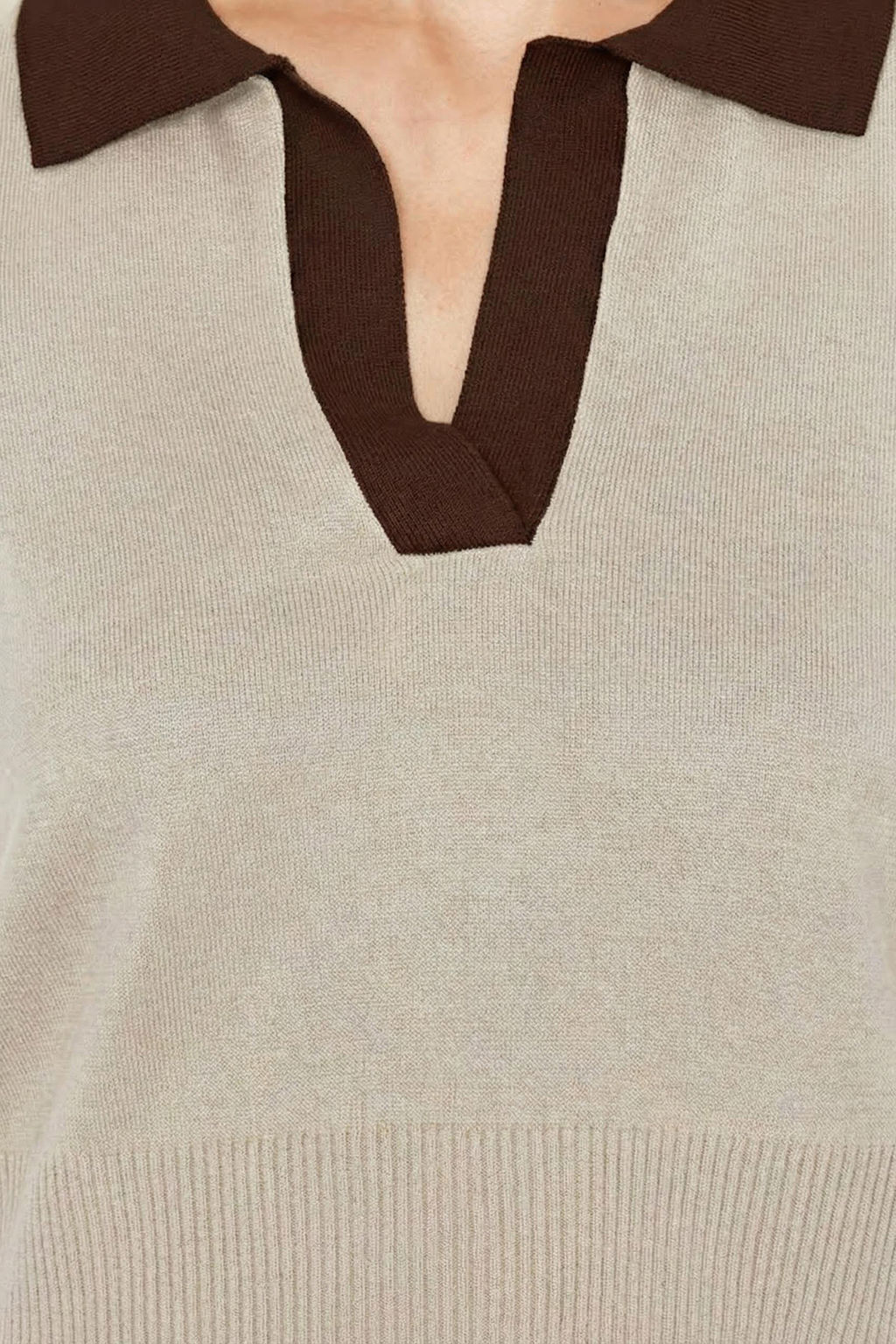 Tas Polo Yaka T-Shirt Gorunumlu Bluz TWOSS24BZ00273