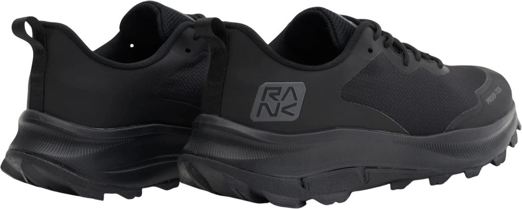 Кроссовки взрослые