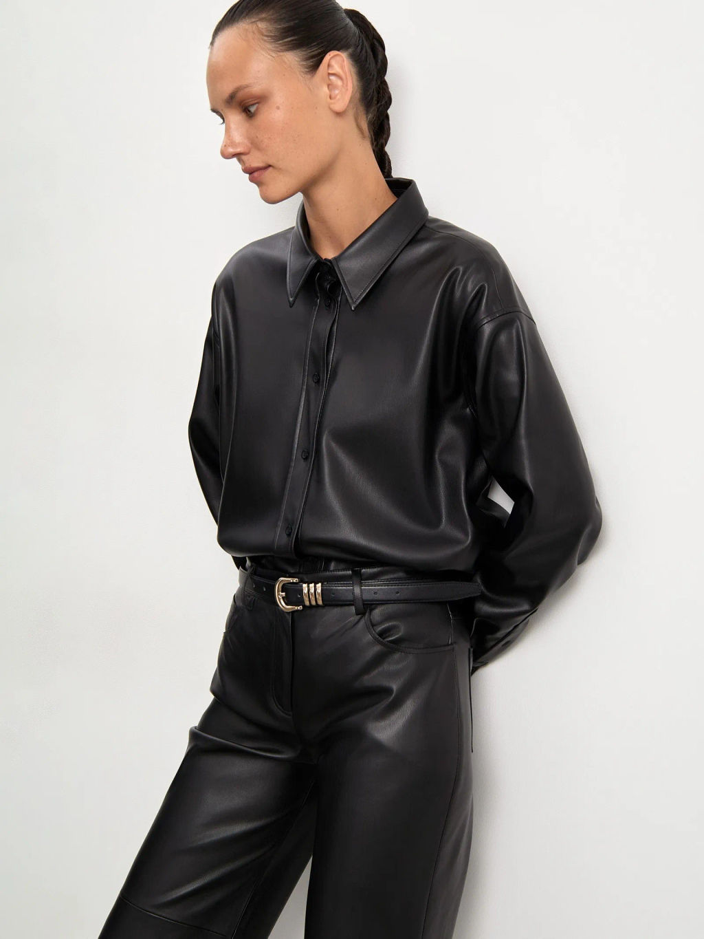 Рубашка однотонная - Emka фото 5