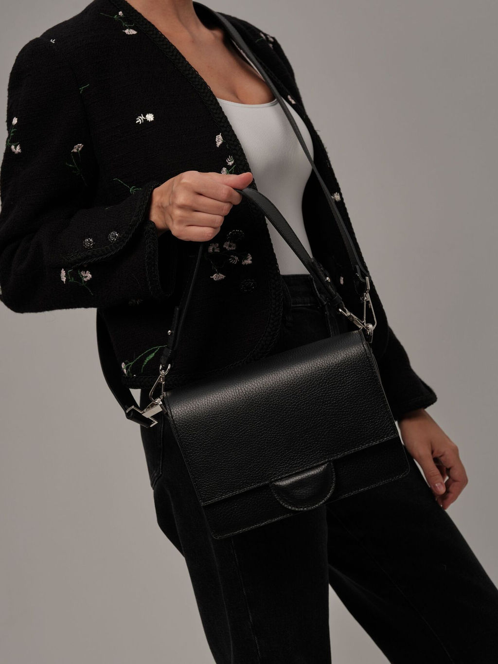 Сумка через плечо Deboro 30574 черная